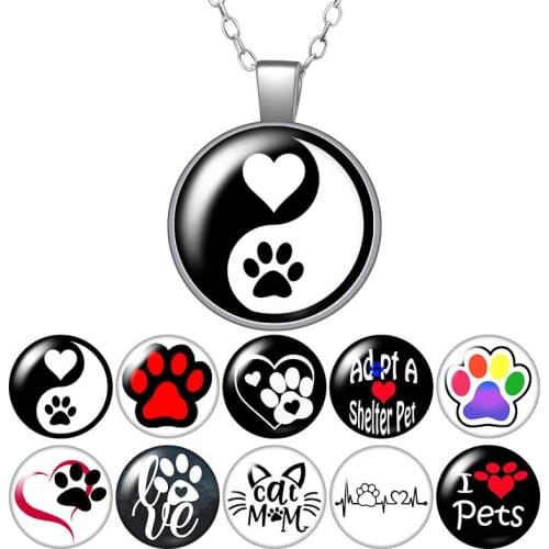 Lovely Footprint Cat Dog Love Pets Round Pendant Necklace 25mm Glass Cabochon Silver color Jewelry Women Birthday Gift 50cm
