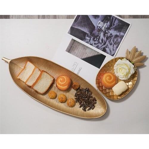 Nordic Gold Pineapple Leaves Storage Tray Cake Dessert Pastry Serving Tray Wooden Snacks Fruit Plat Salad Tray Organizer Holder