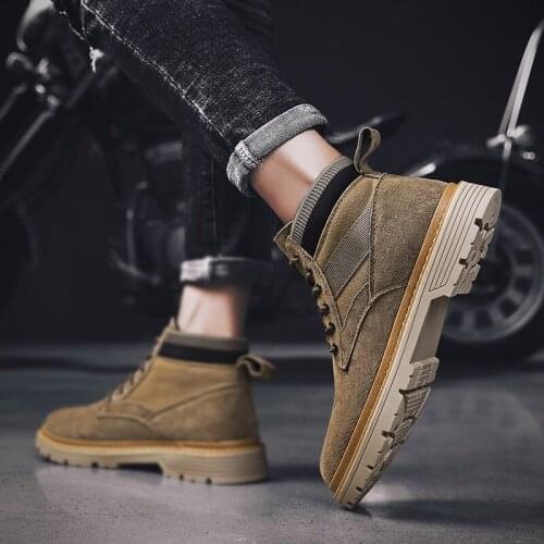 Causal flat men casual male sports boots sport new breathable Sneaker leisure shoes fashion sneakers hot for leather sneaker
