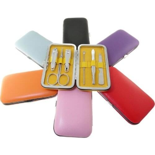 Color Random High quality 6 Pcs/set Nail Clipper Kit Nail Cutters Nail Tools Scissor Eyelash Tweezer Ear Pick Manicure Sets