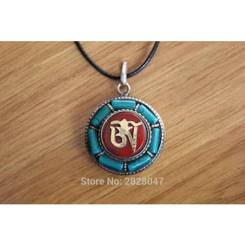 PN940 Tibetan Brass Buddhist Mantra Om Prayer box Gau Amulet Nepal Handmade 33mm Round Women Pendant