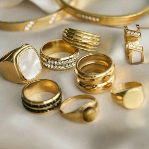 Stainless Steel Chubby Rings for Women With Zircon Shell Understated Delicate Female Engagement Jewelry