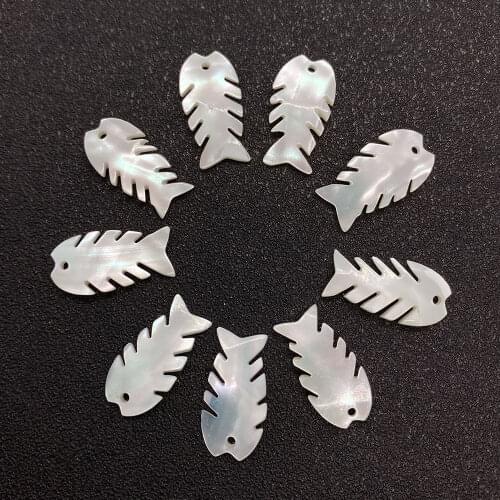 Wholesale Fishbone Shape Natural Shell Pendant 10x20mm White Shell Beads Mother Shell Pearl Fashion Necklace Earring Accessories