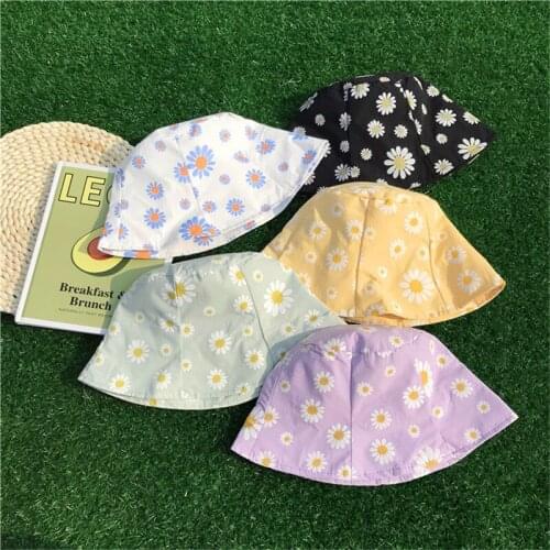 Spring Summer Daisy Flower Print Cloche Bucket Hats Outdoor Packable Fisherman Sun Caps Headwear for Women Teenage Girls