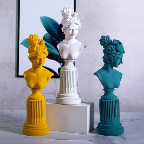 Nordic Fulia Goddes Statue Resin Ornaments Office Home Living Room Desk Figurines Decoration Study Portrait Sculpture Decor Art