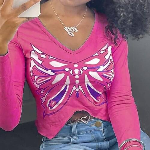 Women Close-Fitting Pullover Pink Butterfly Printed Pattern Long Sleeve Crop Tops