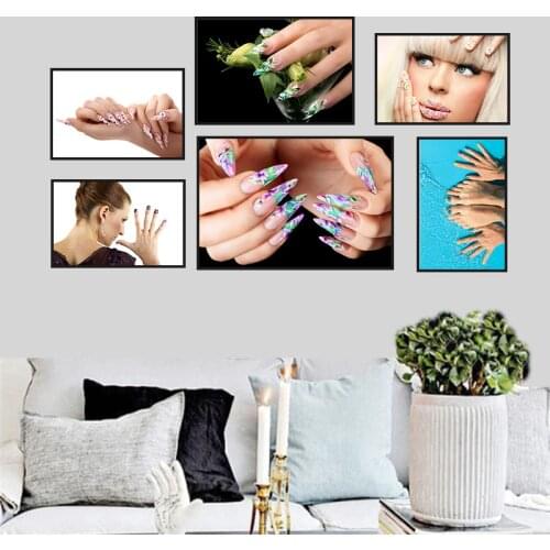 Fashion Beauty Manicure Nail Salon Home Decor Wall Art Nordic Canvas Painting Figure Print Poster Bedroom Living Room Picture