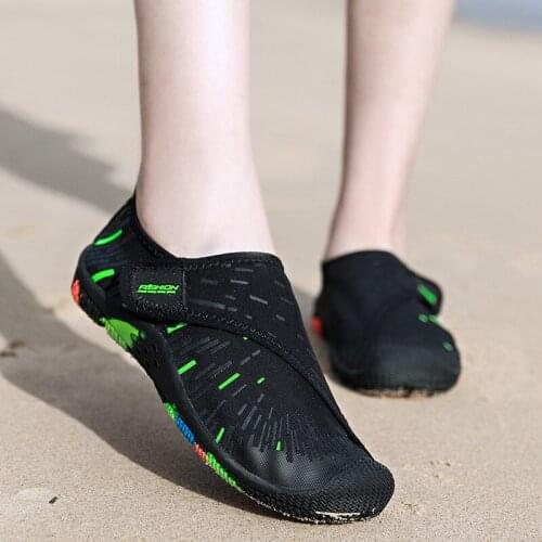 Unisex Sneakers Water Shoes Beach Summer Outdoor Shoes Men Barefoot Sandals Upstream Aqua Shoes Quick Dry Diving Swimming Shoes