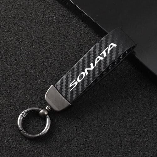 Car carbon fiber leather 360 Degree Rotating Horseshoe Key Rings For Hyundai Sonata 2021 2020 2018 2017 2015 2013 2011 Car