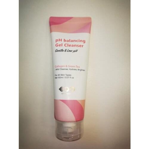 Dearboo Facial Cleansers