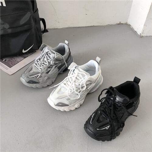 Sneakers Women Shoes 2021 Fashion Plus Size 41 42 43 Light Lover Casual Shoes Black Basket Sneakers Breathable Walk Men Flats