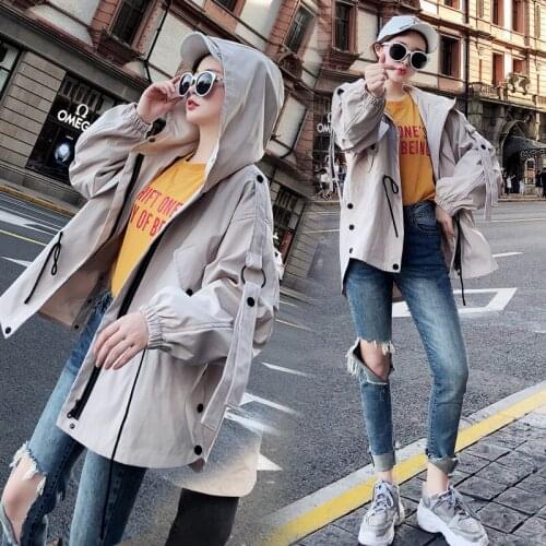 Fashion Beige Windbreaker Women 2021 Spring Autumn New Korean Loose BF Tooling Hooded Red Trench Coat For Female