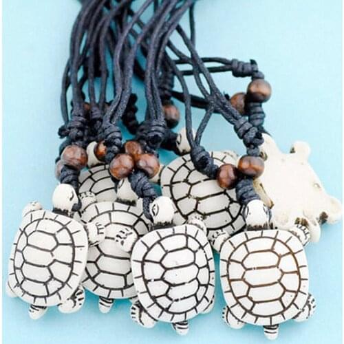 Jewelry Wholesale 12pcs Imitation Bone Carved Lovely Surfing Sea Turtles Pendants Lukcy Necklace MN387