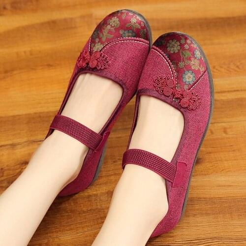 Old Beijing Cloth Shoes Women 2021 New Autumn Womens Ethnic Style Embroidered Shoes Fashion Casual Soft Sole Womens Shoes