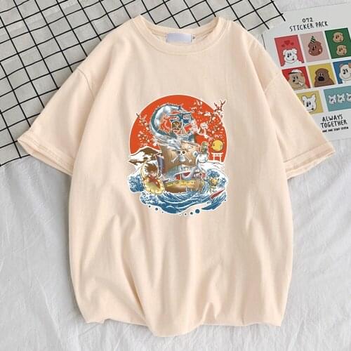 One Piec Sailing In The Sea Anime Printed Man T-Shirt Street Funny Tshirts Funky O-Neck T-Shirts Style Loose Men Clothes