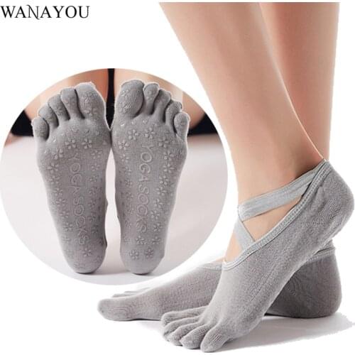 WANAYOU Women Anti-slip Five-Finger Backless Yoga Socks Breathable Ballet Dance Gym Fitness Socks Cotton Pilates Sports Socks