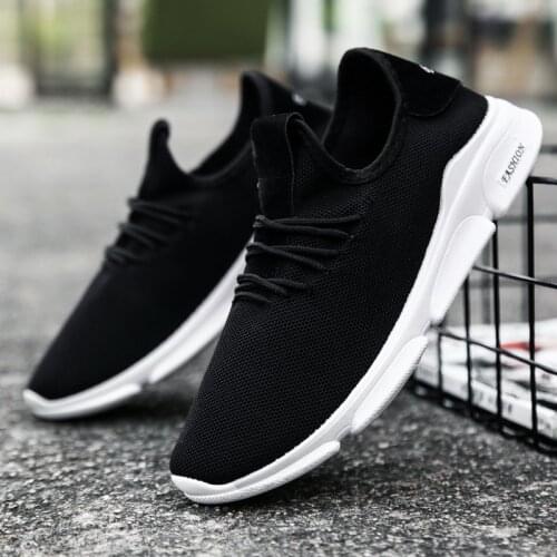 2021 Hot New Mens Shoes Trend Fashion Mens Sports Shoes Comfortable Korean Version of Breathable Vulcanize Shoes Sneakers