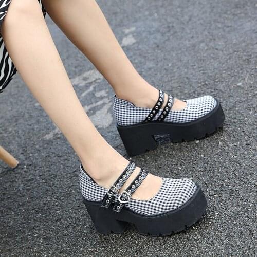 Hot Sale Gladiator Shoes Women Pumps Patent Leather Fashion Thick Bottom Casual Shoes Spring fall Punk Platform Shoes Woman