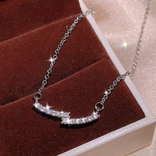 2021 New Womens Smile Necklace Rose Gold Hypoallergenic Pendant Smile Clavicle Chain Womens Jewelry Luxury Jewelry