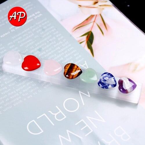 Natural Quartz Seven Chakela Heart Shape Crystal Gypsum Board Base Mineral Healing Gems Collections Decorations Yoga