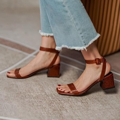 2021 New Brand Design Women Sandals Genuine Leather Summer Metal Buckle High Heels Pumps Wedding Office Lady Shoes Woman