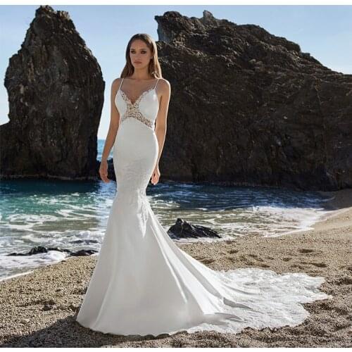 New Mermaid Backless Spaghetti Straps Bridal Gown V-Neck See-Through Wedding Dresses Lace Appliques Wedding Dress
