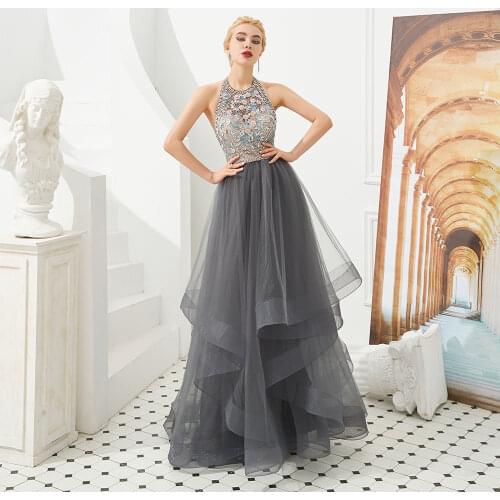 Long Sexy Halter Tiered Beaded Crystal Long Prom Dresses 2019 New Arrivals Luxury Floral Formal Evening Party Gowns