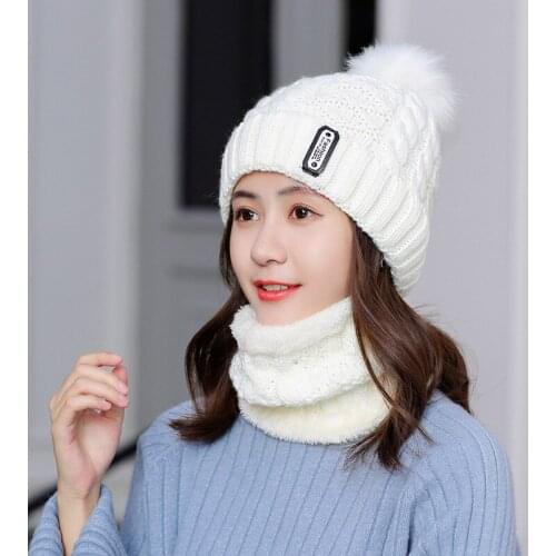 Autumn and winter Korean womens knitted hat set new twist small mark wool hat warm big wool ball Pullover cap