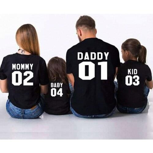 Chapelle Sarah T-shirts For Dad And Son For A Photo Shoot