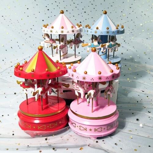 Romantic merry go round music box creative baking cake decoration ornament octave box scene decoration birthday gift