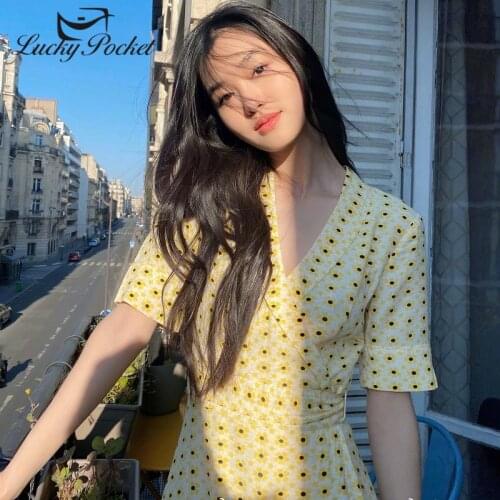 2020 Women Summer Casual Floral Print V-Neck Knee-Length Dress Female Sweet Yellow Fashion Vestidos Ladies New Slim Dresses ML64