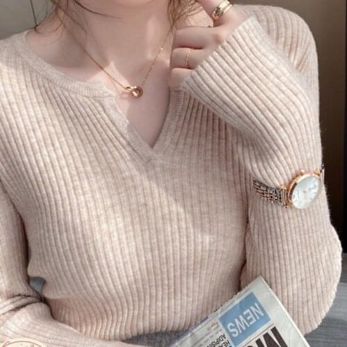 Autumn Elegant Women V-Neck Bottoming Shirt Ladies White Sweater Long-Sleeved Knit Top Korean Fashion