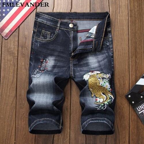 Ripped Denim Knee Length Straight Pantalones rotos Jeans Hombre Short Jeans Men