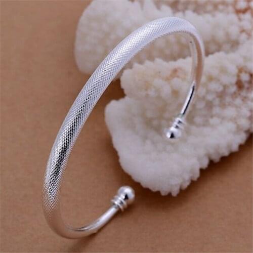 KN-B159 Lucky Silver Color Charm Bangle Bracelets For Women Christmas Gifts Lady Popular Fashion 925 Jewelry Fashion Bangle