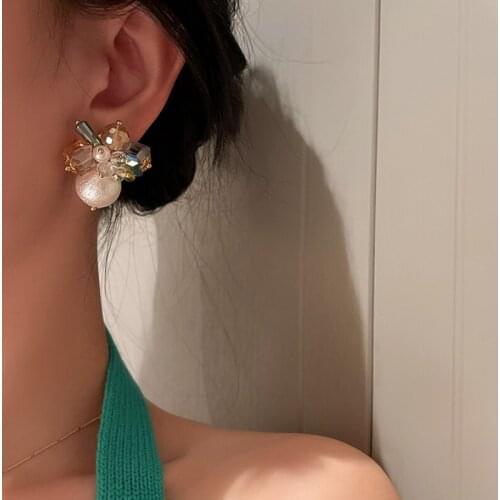 U-Magical Korean Fashion Circle Imitation Pearl Dangle Earring for Women Multicolor Crystal Flower Earring Jewelry Pendientes