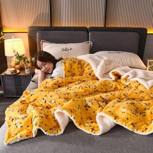 Flannel Coral Fleece Blanket Super Soft Plaid Coverlet Sofa Cover Winter Warm Sheets Easy Wash Faux Fur Blankets