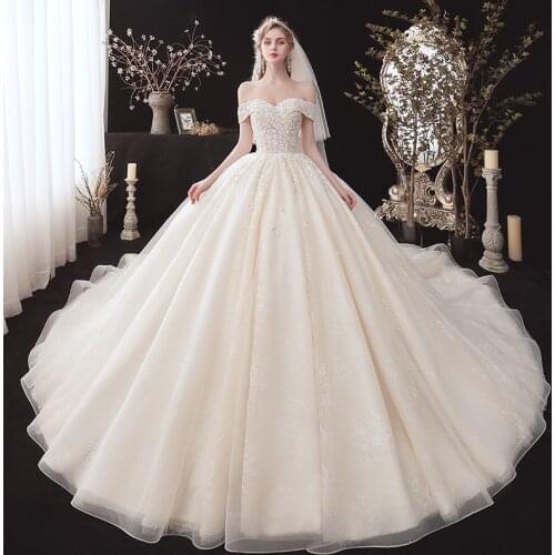 Vintage Luxury Sweetheart New Wedding Dresses For Women Puffy Appliques Bride Dress Wit Royal Train Wedding Gown Plus Sizes 2021