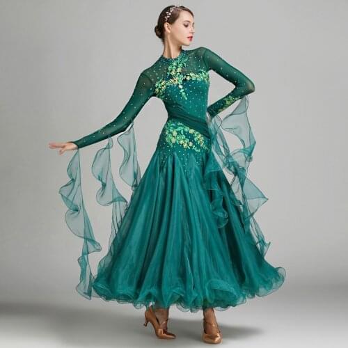 Red Blue Ballroom Dance Competition Dresses Waltz Dance Dress Fringe Luminous Costumes Standard Ballroom Dress Foxtrot 9 Colors