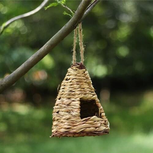 Outdoor bird nest bird feeder straw bird nest bird nest DIY bird nest bird house bird house