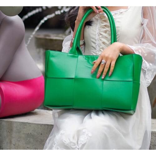 New Large Woven Real Leather Womens Handbag Retro Large Capacity Genuine Leather Shopping Combo Shoulder Ladys Bag Cowhide Bag