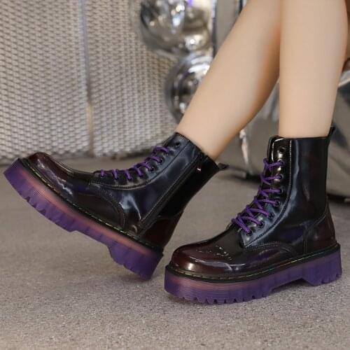 Autumn/Winter Skateboarding Shoes for Women Black Woman Walking Sneakers High Top Ladies Skateboard Shoes Brand Girls Gym Shoes