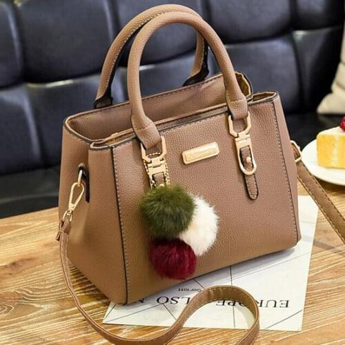 Women Hairball Cross Body Bag Shoulder Bag Luxury Handbags Women Large Capacity Pu Leather Messenger Bag New