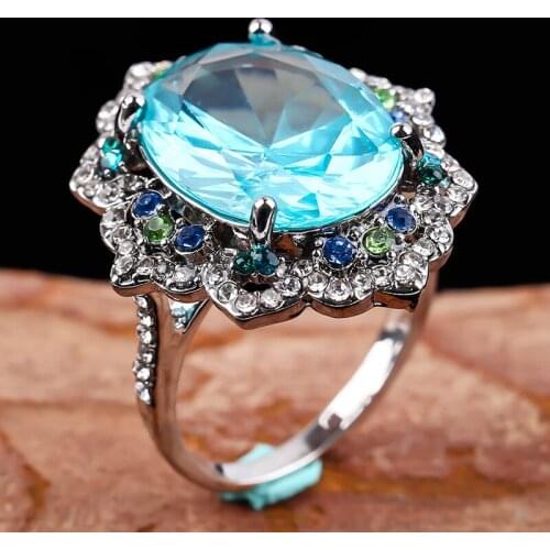 Charming Large Blue Crystal Stone Rings for Women Wedding Party Gift Luxury Jewelry Cubic Zirconia Flower Finger Ring Wholesale