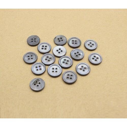 11.5MM 18L Natural Shell Buttons Gray Round 4-Holes Button Clothes Decoration Sewing Scrapbooking DIY Buttons Sewing Accessories