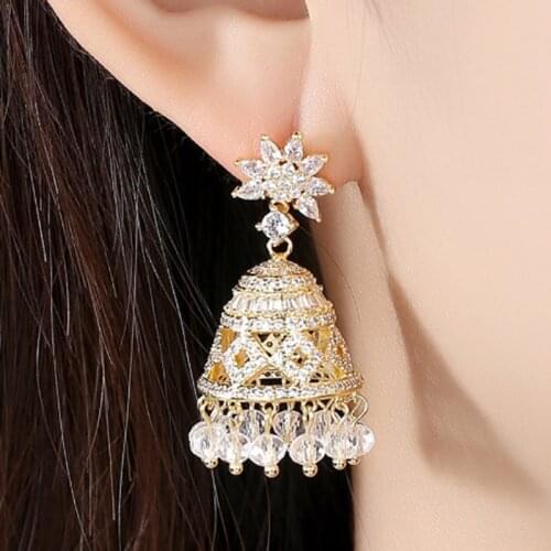Zlxgirl 2021 New Arrival women wedding copper stud earring jewelry metal Dubai Gold plated color zirconia earing bridal Ears