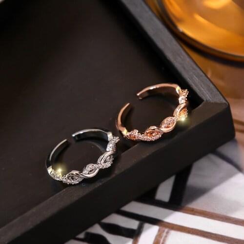 Korean version of the new woven linen flower color ring ladies fashion personality index finger ring simple style ladies ring