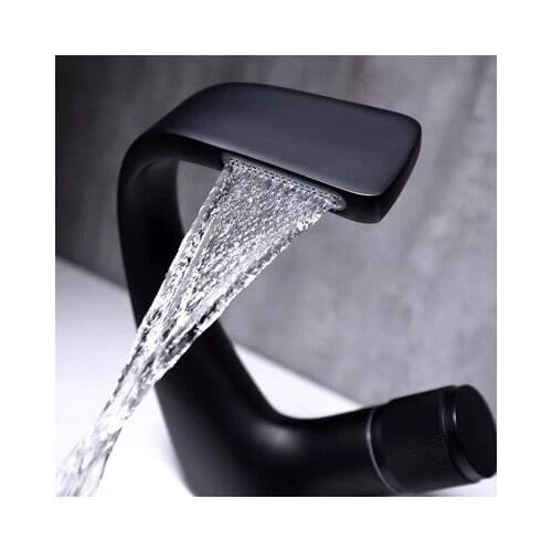 Black Bathroom Faucet Single Handle Bathroom Sink Faucet, RV Bathroom Vanity Sink Faucets with Deck Plate and Faucet Supply line