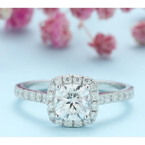 Veryins Classic 1ct 6mm Cushion Cut F Color Moissanite Halo Engagement Ring Sterling Silver S925 Ring for Women Gift