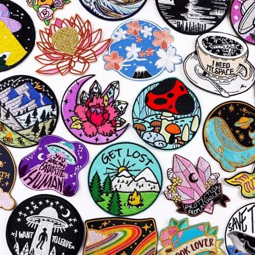 Outdoor Adventure Patch Cartoon Crystal Flower Embroidered Patches On Clothes Iron On Patches For Clothing Space Badges Stickers