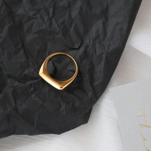2021 Hot Sell Fashion Square Plain Ring 18 K Gold Plated Man Woman Finger Ring 316 Titanium Stainless Steel Jewelry Never Fade